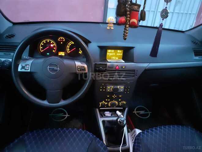 Opel Astra 2005, 304,000 km - 1.4 л - Bakı