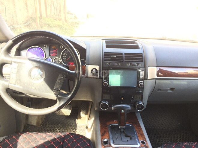 Volkswagen Touareg 2004, 375,800 km - 3.2 л - Bakı