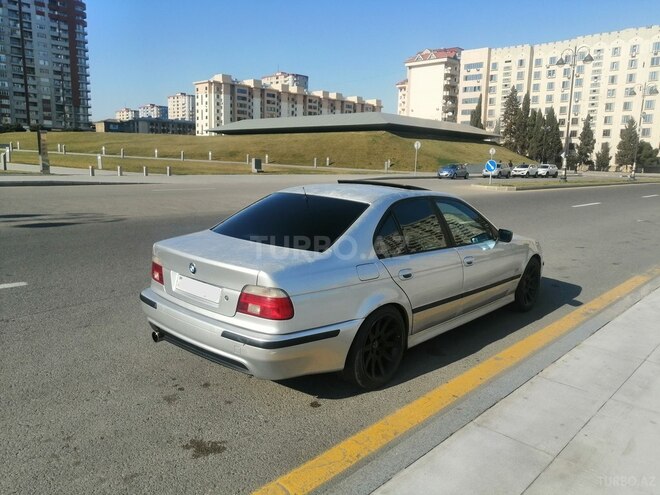BMW 528 1998, 140,000 km - 2.8 l - Bakı