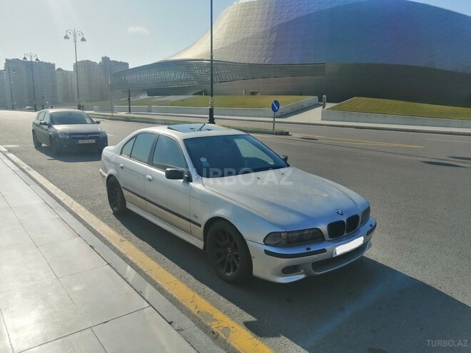 BMW 528 1998, 140,000 km - 2.8 l - Bakı