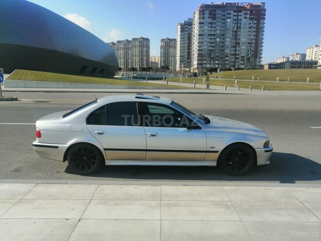 BMW 528 1998, 140,000 km - 2.8 l - Bakı