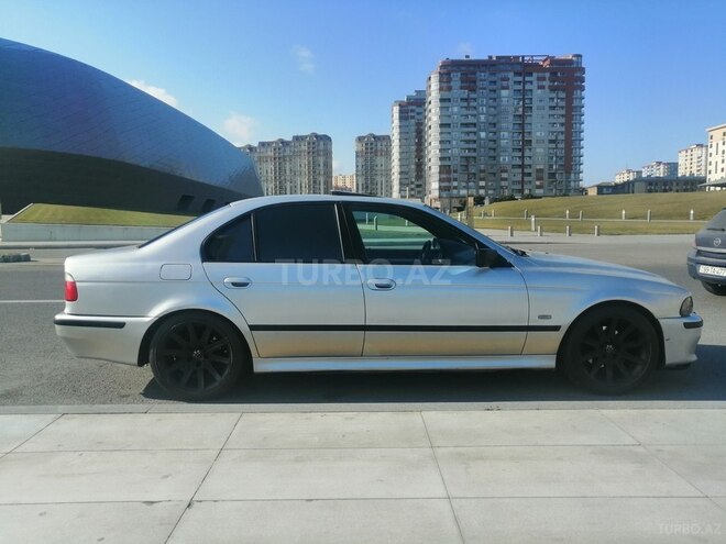 BMW 528 1998, 140,000 km - 2.8 l - Bakı