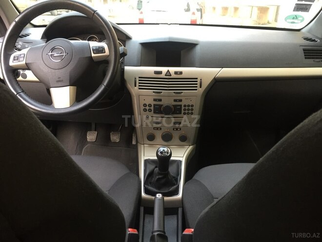Opel Astra 2008, 137,000 km - 1.7 l - Sumqayıt