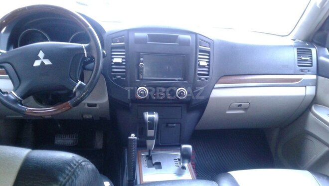 Mitsubishi Pajero 2006, 139,000 km - 3.0 l - Bakı