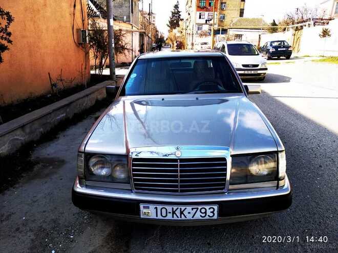 Mercedes E 250 1990, 736,400 km - 2.5 l - Bakı