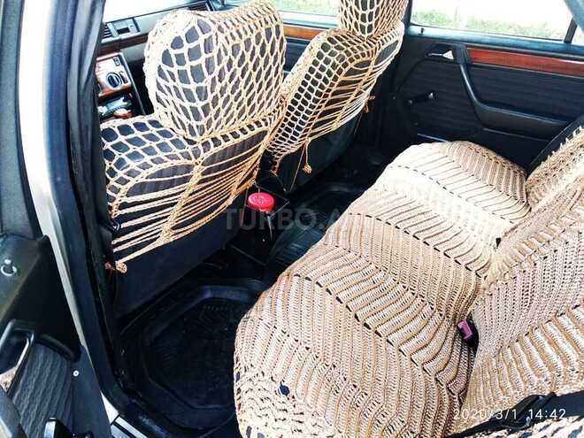 Mercedes E 250 1990, 736,400 km - 2.5 l - Bakı