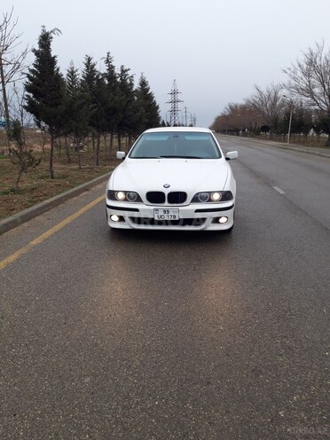 BMW 528 1997, 355,000 km - 2.8 l - Bakı