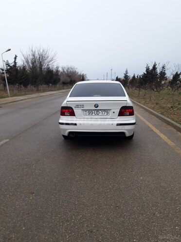 BMW 528 1997, 355,000 km - 2.8 l - Bakı