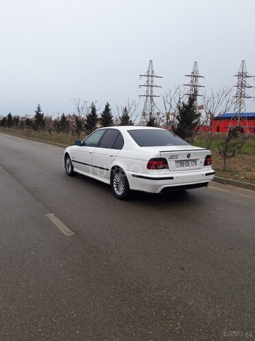 BMW 528 1997, 355,000 km - 2.8 l - Bakı