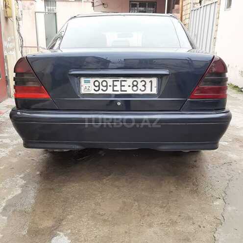 Mercedes C 180 2000, 400,000 km - 1.8 l - Bakı
