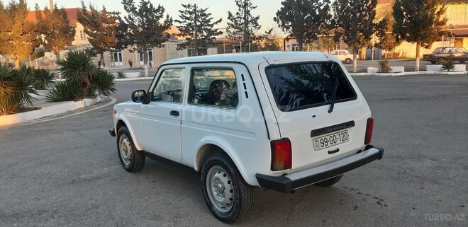 LADA (VAZ) Niva 2013, 92,000 km - 1.7 l - Salyan