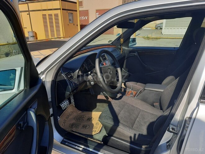 Mercedes C 200 1999, 260,000 km - 0.2 л - Bakı