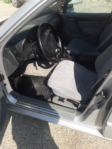 Mercedes C 220 1998, 400,000 km - 2.2 l - Bakı