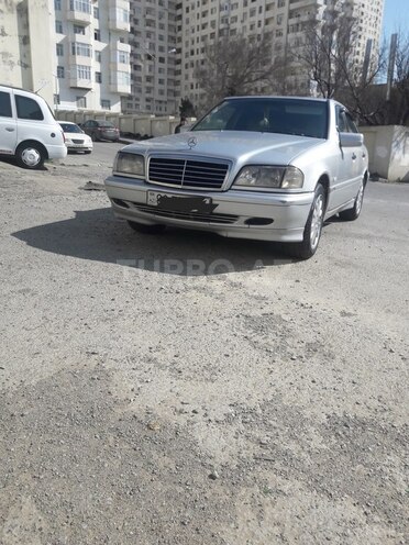 Mercedes C 220 1998, 400,000 km - 2.2 l - Bakı