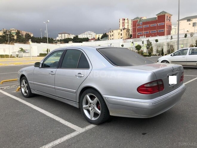 Mercedes E 320 2000, 280,000 km - 3.2 л - Bakı