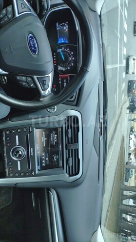 Ford Fusion 2015, 95,000 km - 2.0 l - Bakı