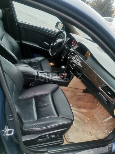BMW 525 2004, 280,000 km - 2.5 l - Zaqatala