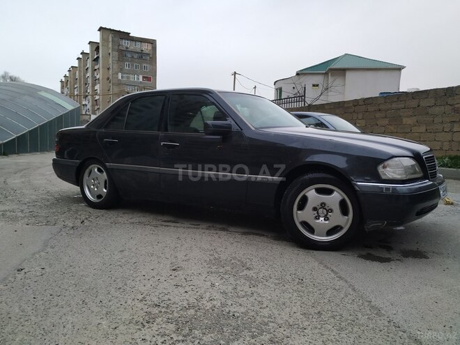 Mercedes C 220 1995, 570,000 km - 2.2 l - Bakı