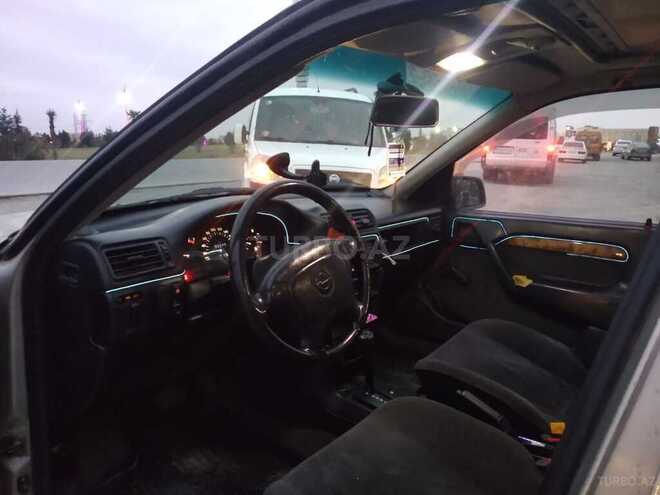 Opel Vectra 1993, 198,880 km - 2.0 l - Bakı