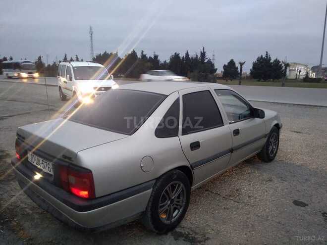 Opel Vectra 1993, 198,880 km - 2.0 l - Bakı