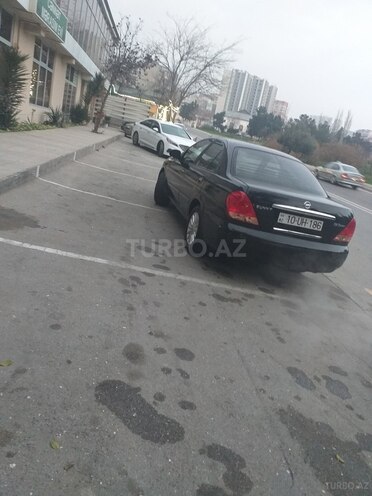 Nissan Sunny 2006, 350,000 km - 1.6 л - Bakı