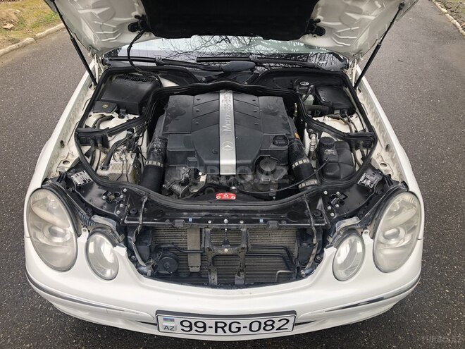 Mercedes E 320 2003, 280,000 km - 3.2 l - Bakı