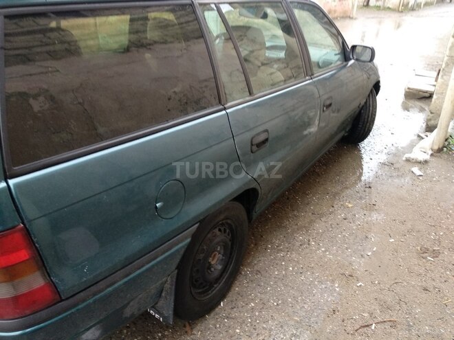 Opel Astra 1997, 296,500 km - 1.6 л - Bakı
