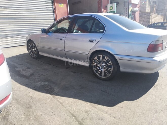 BMW 530 2001, 298,989 km - 3.0 l - Bakı