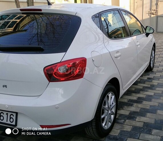 SEAT Ibiza 2011, 71,000 km - 1.6 l - Bakı
