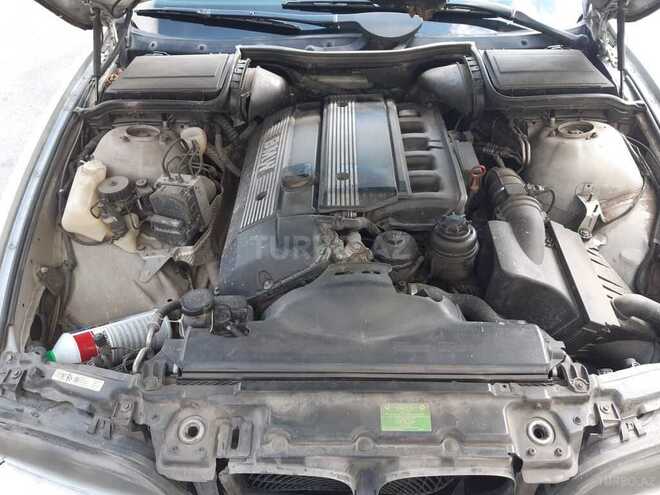 BMW 525 1998, 352,000 km - 2.5 l - Bakı
