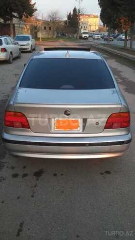 BMW 528 1999, 300,000 km - 2.8 l - Bakı