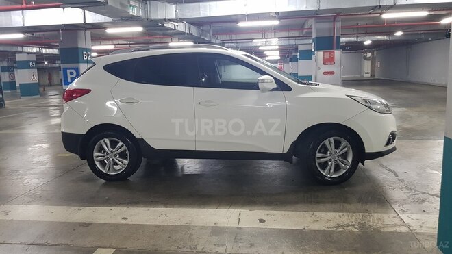 Hyundai ix35 2013, 110,000 km - 2.0 l - Bakı