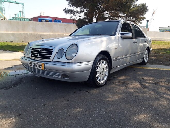 Mercedes E 230 1996, 287,000 km - 2.3 л - Sumqayıt
