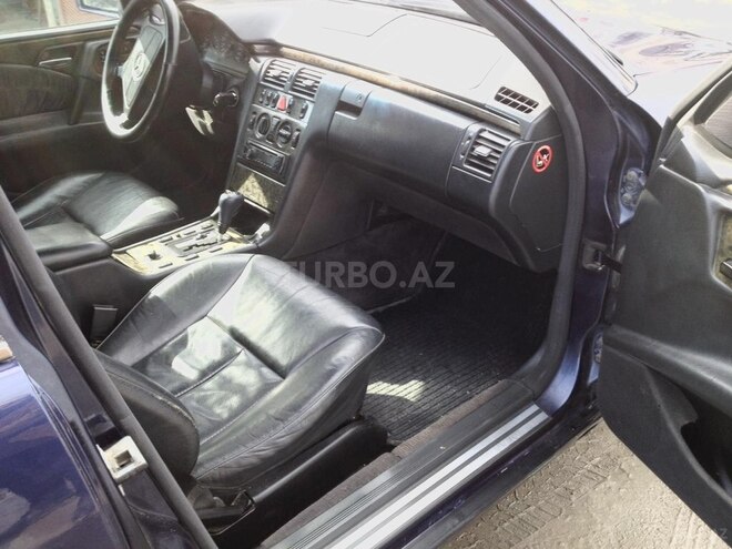 Mercedes E 280 1998, 280,000 km - 2.8 л - Bakı