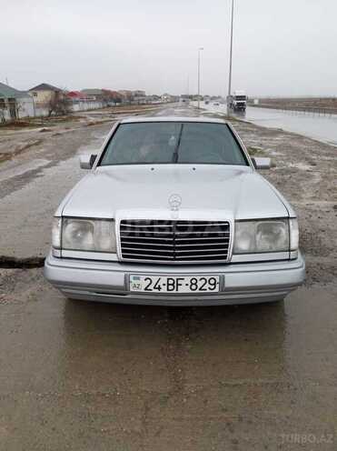 Mercedes E 260 1991, 293,625 km - 2.6 л - Bakı