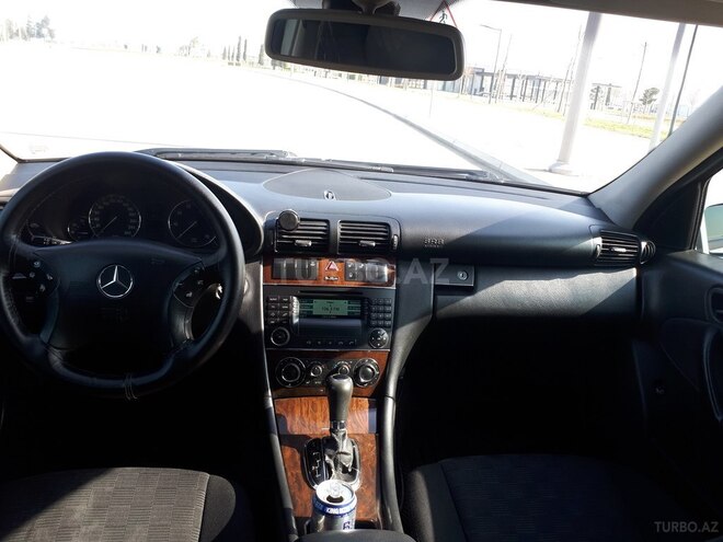 Mercedes C 220 2005, 397,000 km - 2.2 l - Bakı