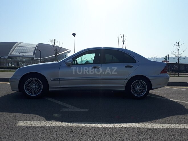 Mercedes C 220 2005, 397,000 km - 2.2 l - Bakı