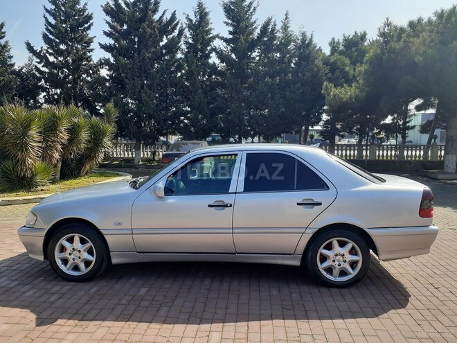Mercedes C 240 2000, 3,750,500 km - 2.0 l - Bakı