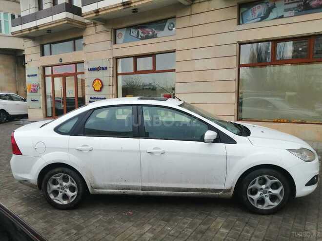 Ford Focus 2011, 175,000 km - 1.6 l - Bakı