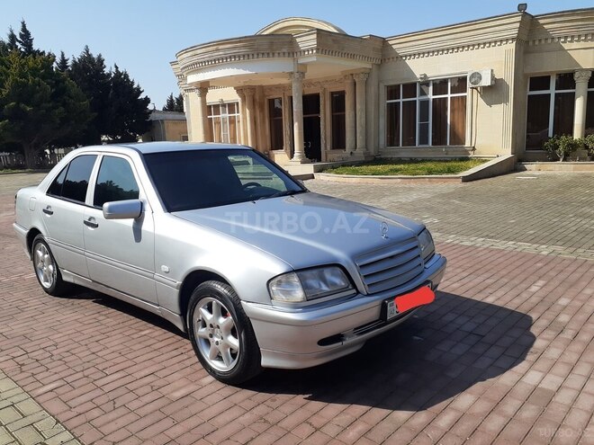 Mercedes C 240 2000, 3,750,500 km - 2.0 l - Bakı