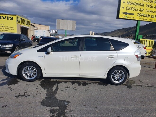 Toyota Prius V 2013, 128,000 km - 1.8 l - Bakı