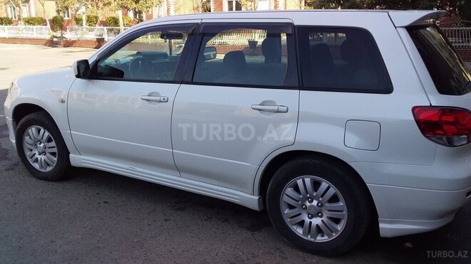 Mitsubishi Airtrek 2001, 195,000 km - 2.0 l - Şirvan