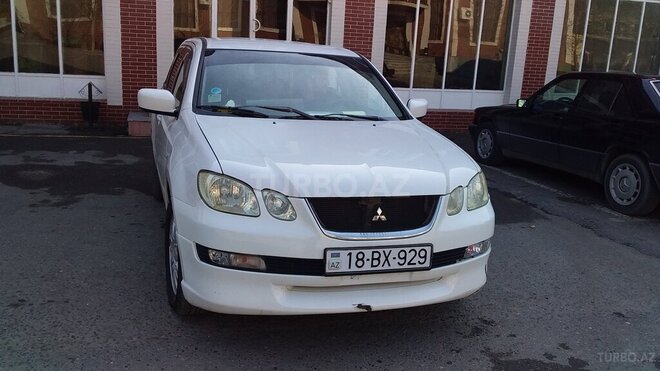 Mitsubishi Airtrek 2001, 195,000 km - 2.0 l - Şirvan