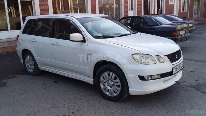 Mitsubishi Airtrek 2001, 195,000 km - 2.0 l - Şirvan