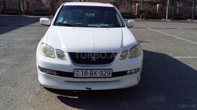 Mitsubishi Airtrek 2001, 195,000 km - 2.0 l - Şirvan