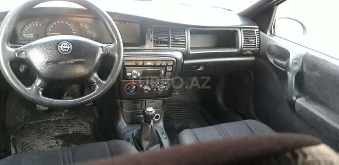 Opel Vectra 1997, 295,000 km - 1.8 л - Gəncə
