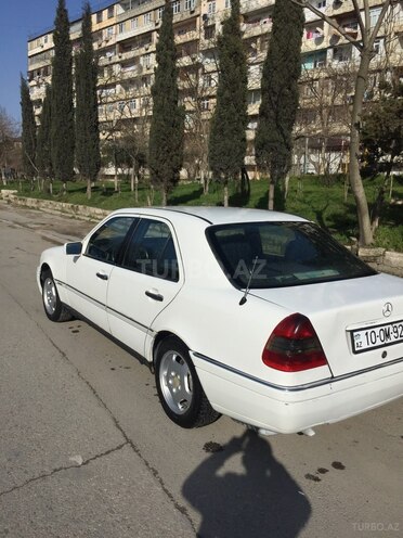 Mercedes C 220 1994, 325,600 km - 2.2 l - Bakı