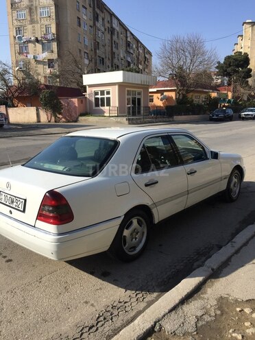 Mercedes C 220 1994, 325,600 km - 2.2 l - Bakı