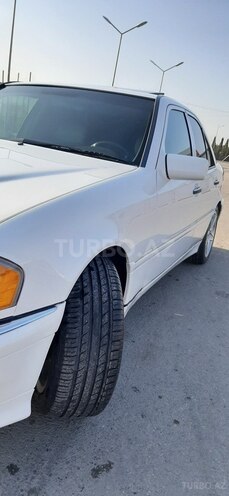 Mercedes C 230 1999, 244,000 km - 2.3 l - Bakı