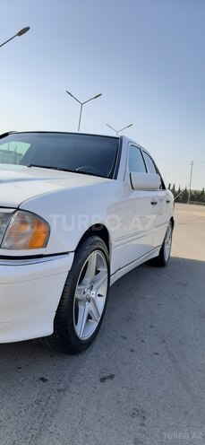 Mercedes C 230 1999, 244,000 km - 2.3 l - Bakı